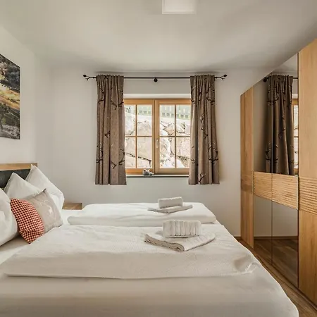 Apartment Dachstein West Russbach am Pass Gschuett